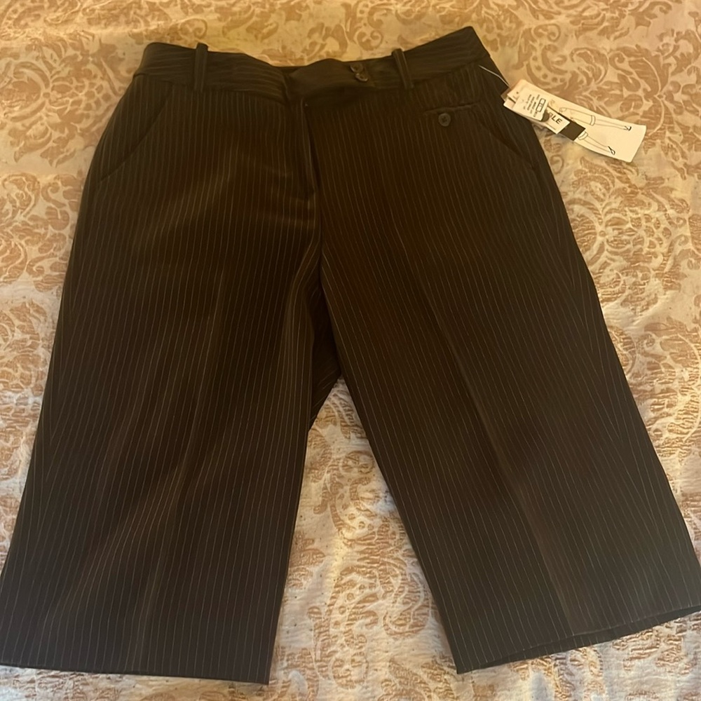 Larry Levine Stretch City Shorts Color: Chocolate Brown and White: Size 12